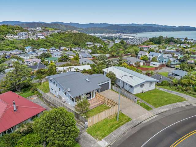 184 Dowse Drive Maungaraki_2