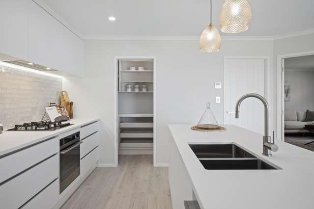 3 Tavarnya Way Patumahoe_4