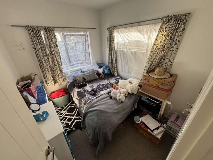 9 Thornlow Street Glendene_6