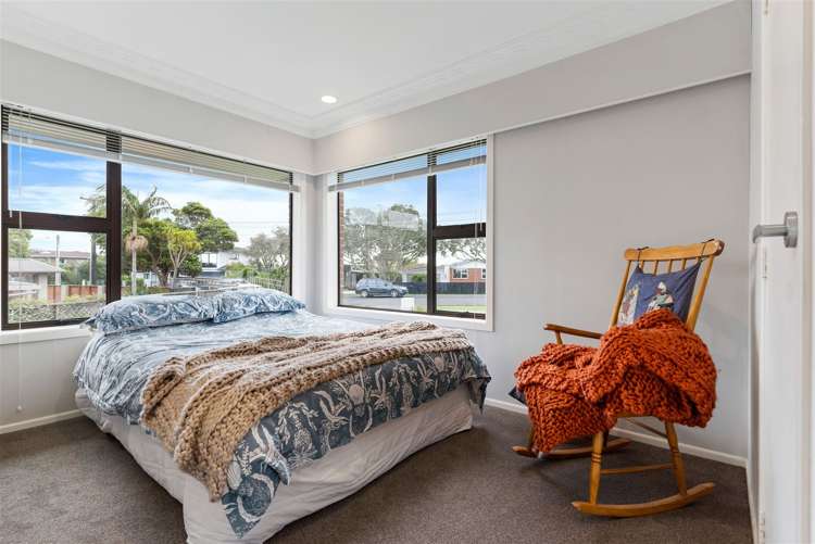 37 Toroa Street Torbay_16