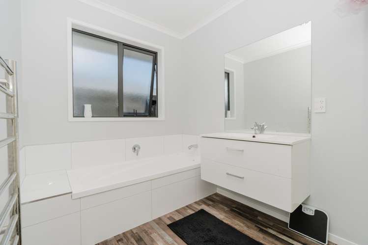 2 Pioneer Lane Ngaruawahia_16