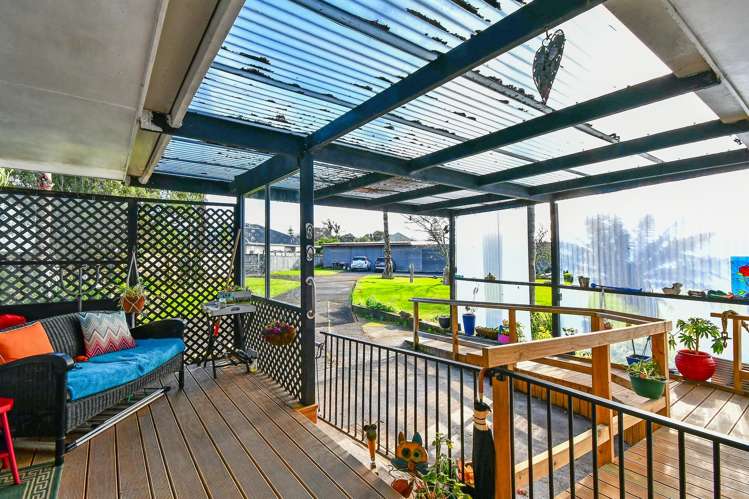 795 Te Atatu Road Te Atatu Peninsula_16