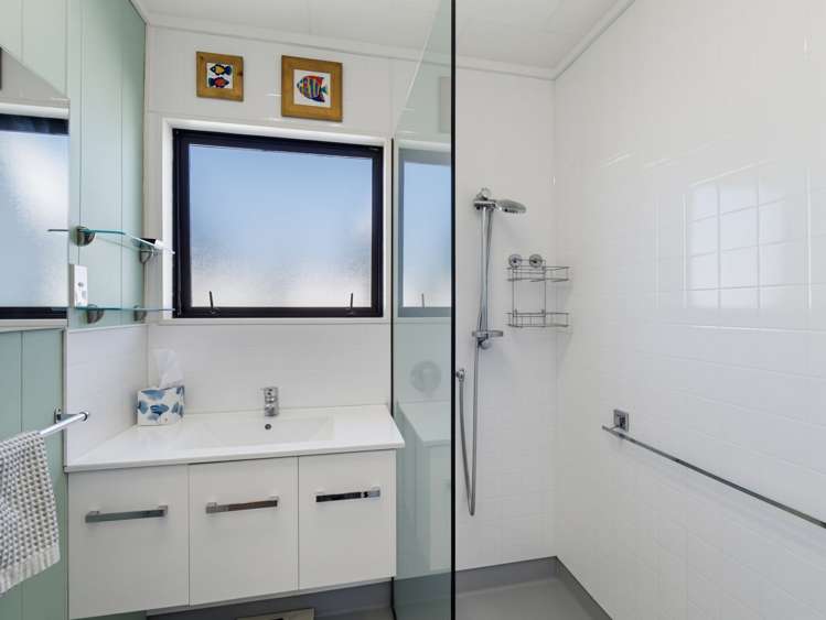 36 Ocean View Place Southbridge_23