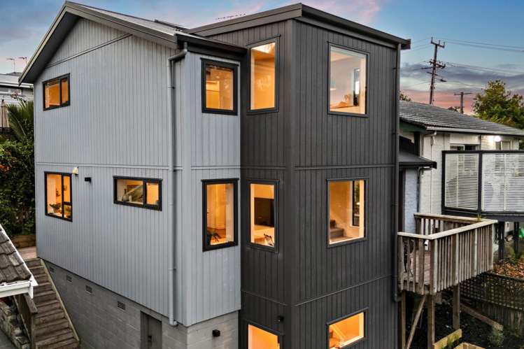 4/56 Fourth Avenue Kingsland_16