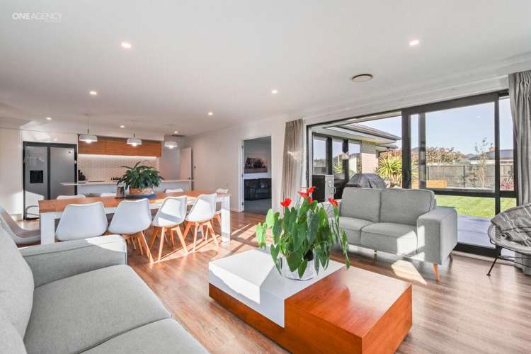 83 Gladstone Road Woodend_11