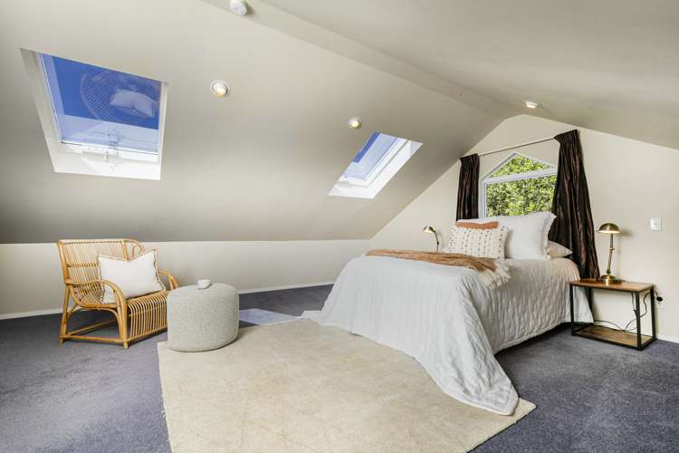 296 Oaia Road Muriwai_24