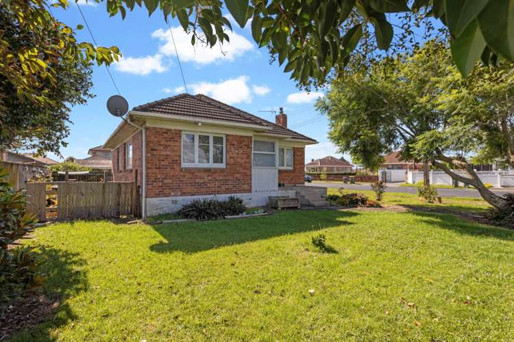 38 Atkinson Avenue Papatoetoe_13