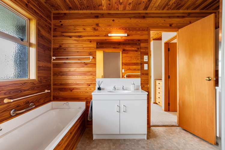 104 Moana Anu Anu Avenue Whangamata_25