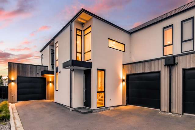 Urgent Sale! Fantastic School Zone!