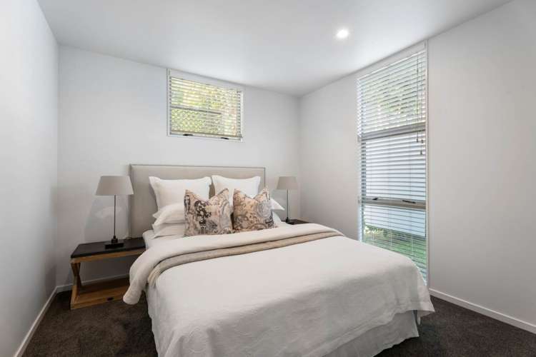 34 Queen Mary Avenue Epsom_14