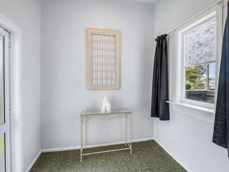 27 Kitchener Street Whanganui East_23