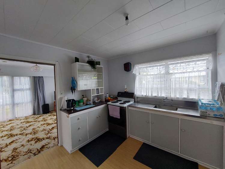 7 Tawake Place Waitara_10