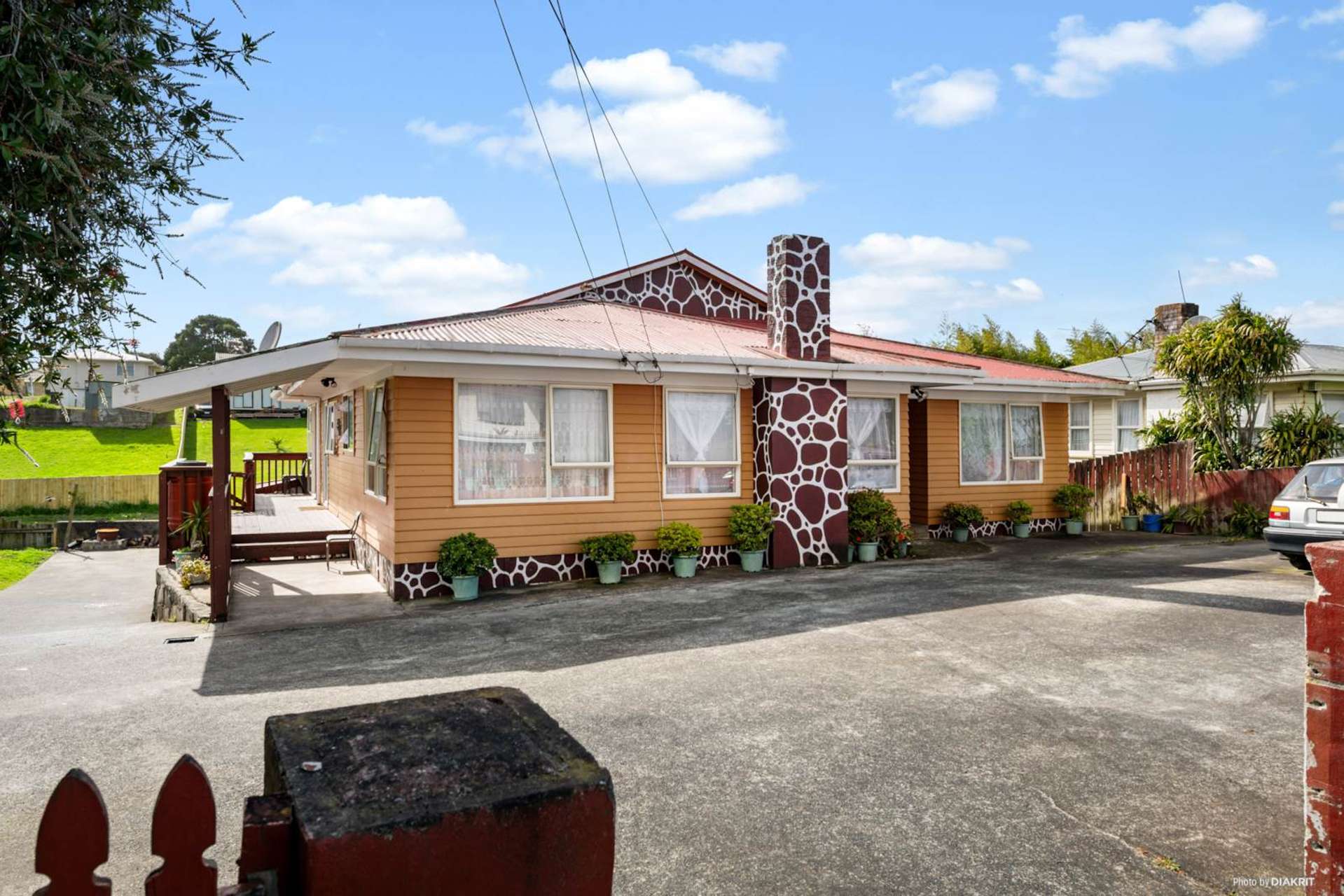 8 Tindall Crescent Otara_0