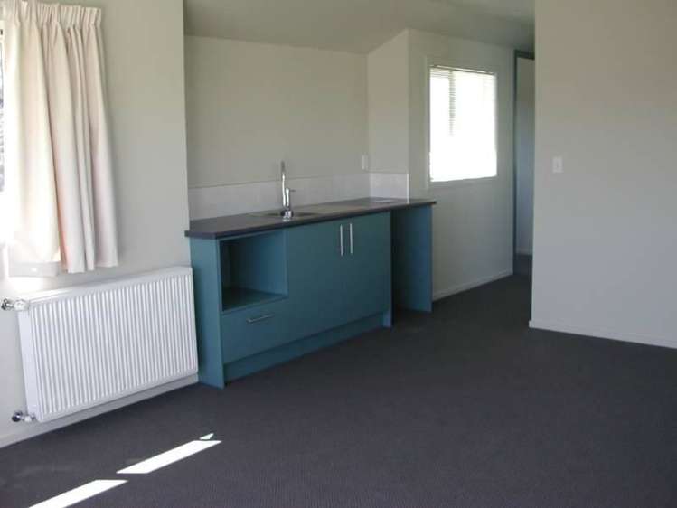 2/2 The Moorings Taupo_5