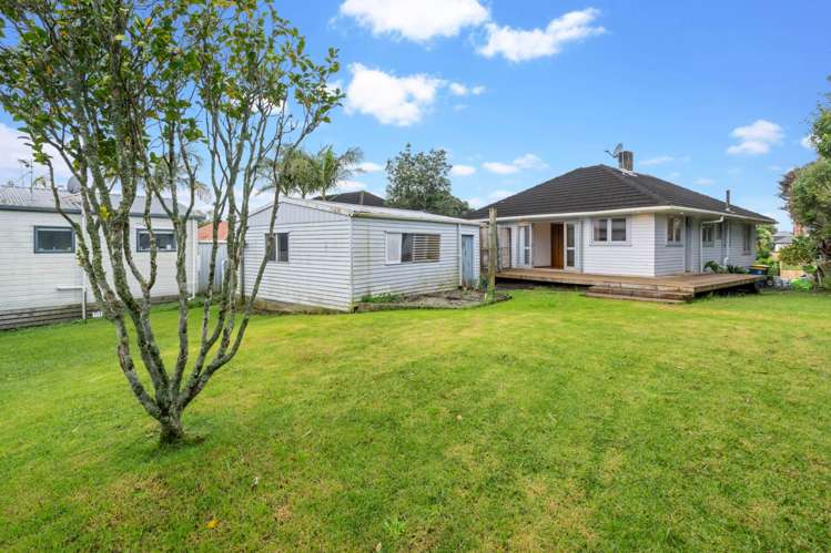 1 Serjeant Street Henderson_7