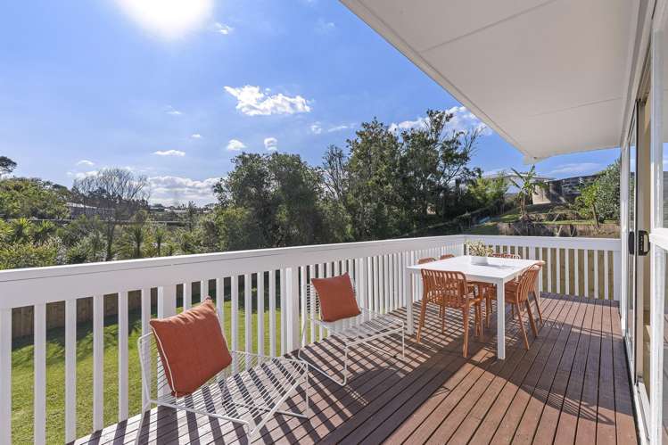 12 Kiernan Place Kelston_8