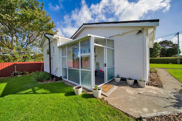 42 Kapuni Street Manaia_2