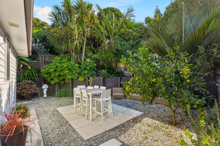 24 Edgerton Road Te Atatu Peninsula_2