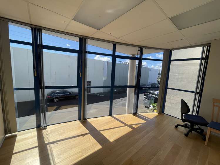 C/4-6 Link Drive Wairau Valley_5