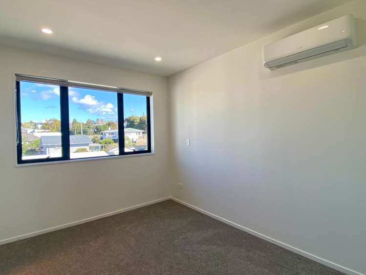 C/206 Archers Road Wairau Valley_10