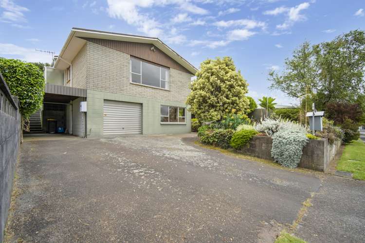 6 Julian Place Westown_18