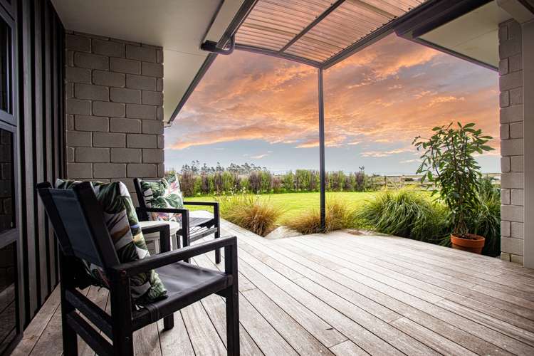 9 Betty May Drive Pyes Pa_16