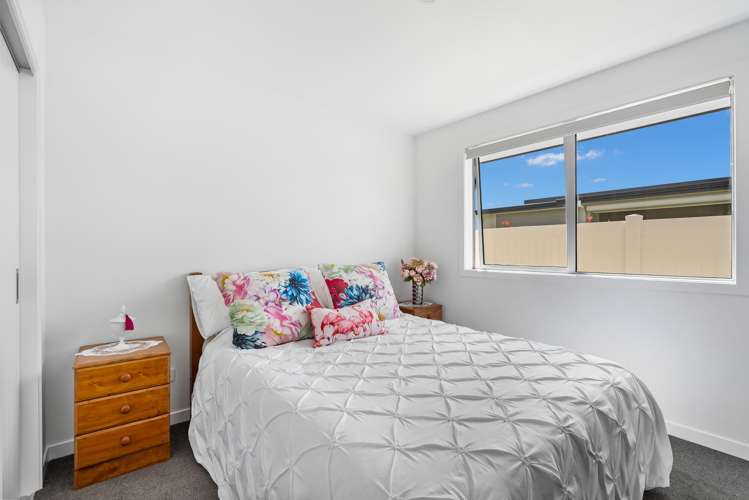 104 Kaurinui Crescent One Tree Point_11