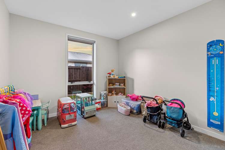 103 Ballintoy Park Drive Welcome Bay_25