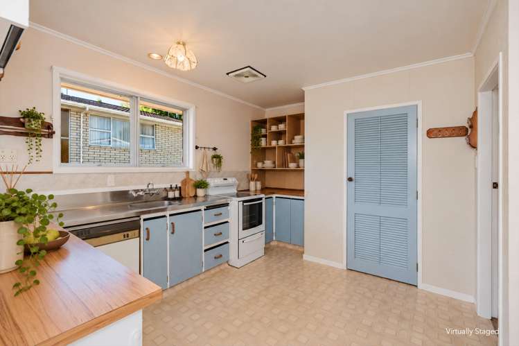 45 Resthill Crescent Glenview_5