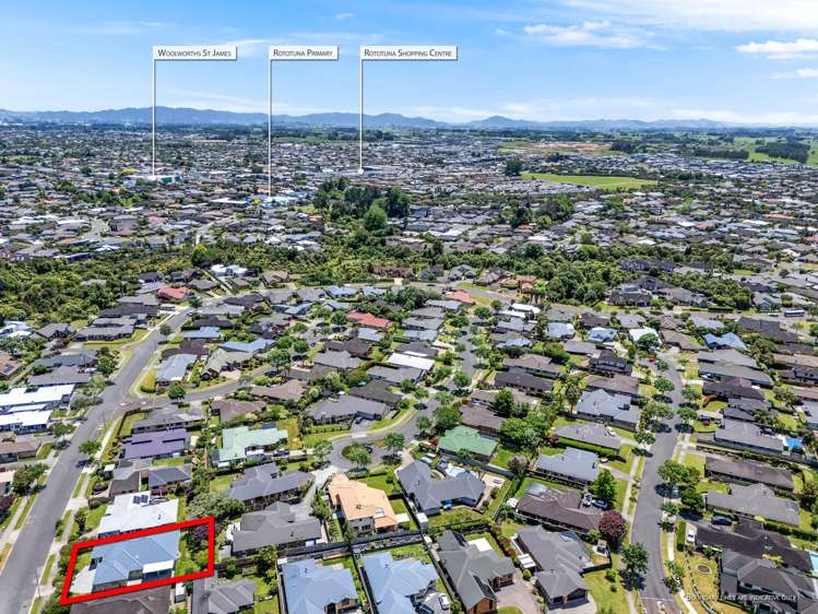 77 Saint James Drive Huntington_25