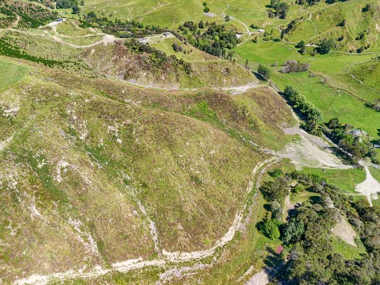 Longacre Road Okoia_5