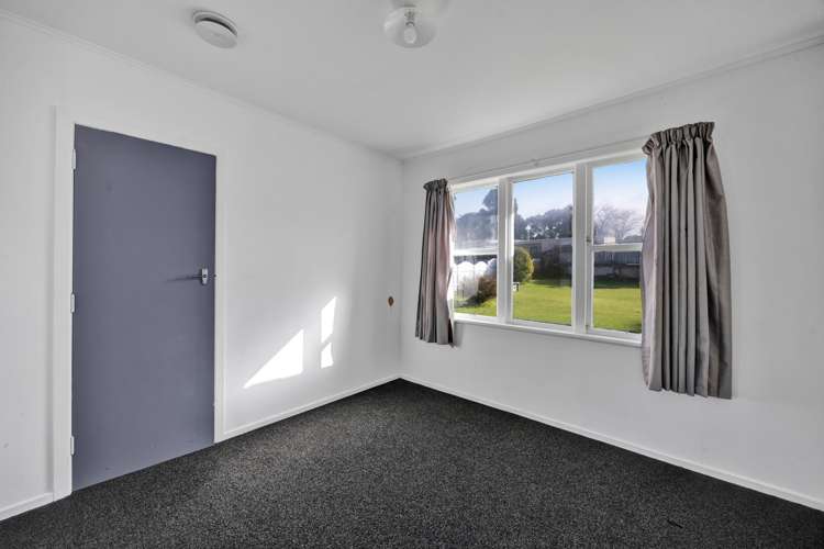 10 Ramanui Avenue Hawera_17
