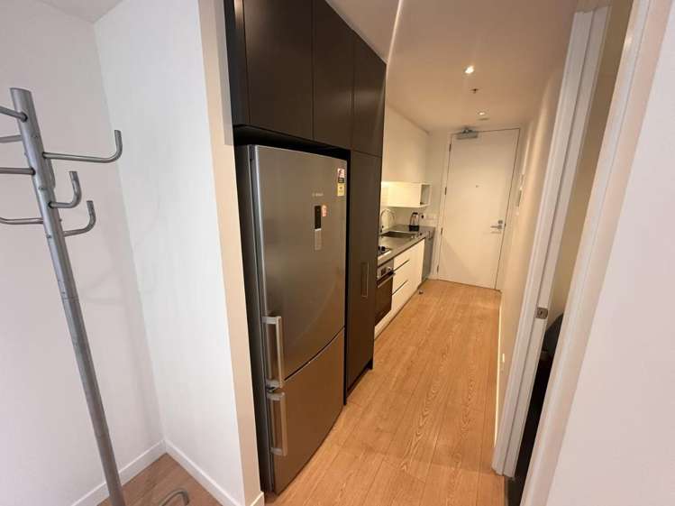 706/147 Nelson Street 10015_1