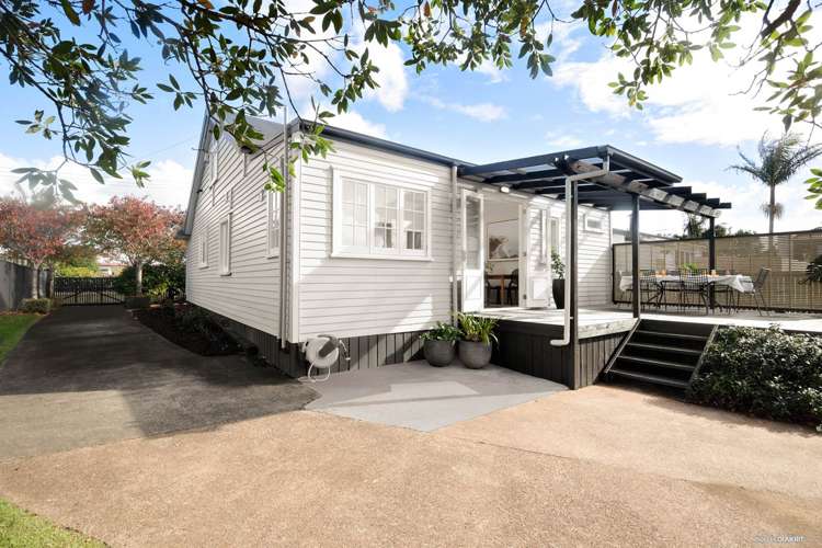 35 Wairau Avenue Avondale_25