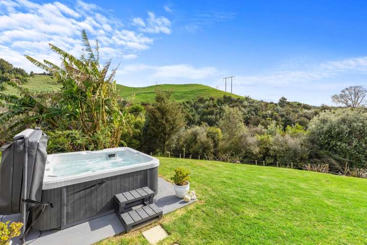 66 Falcon Drive Welcome Bay_1