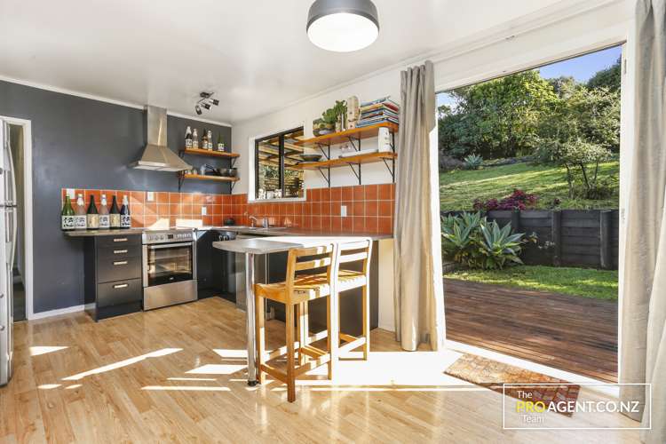 16 Panzic Place Glen Eden_7