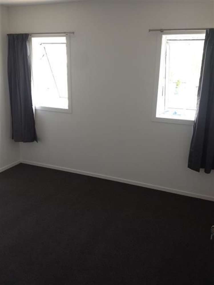 2/60 Wellington Street Hamilton East_8