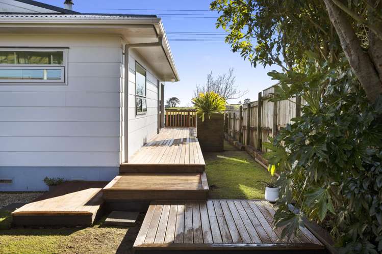 68 Bayly Street Waitara_12