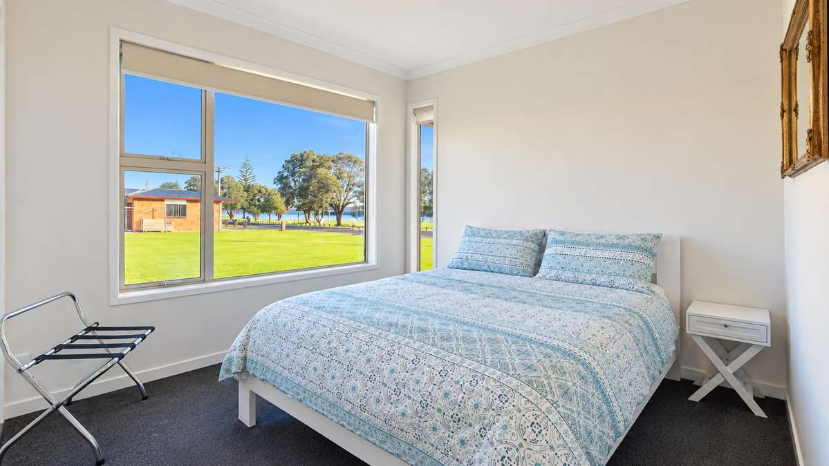 305A Beach Road_4