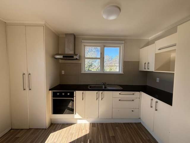  14 Raleigh Place Ōtara_4