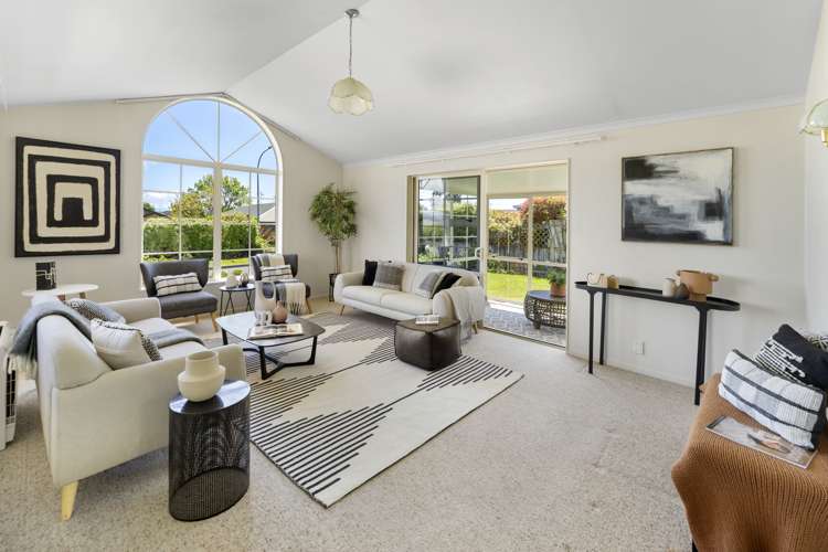 53 Kingsford Drive Stoke_2