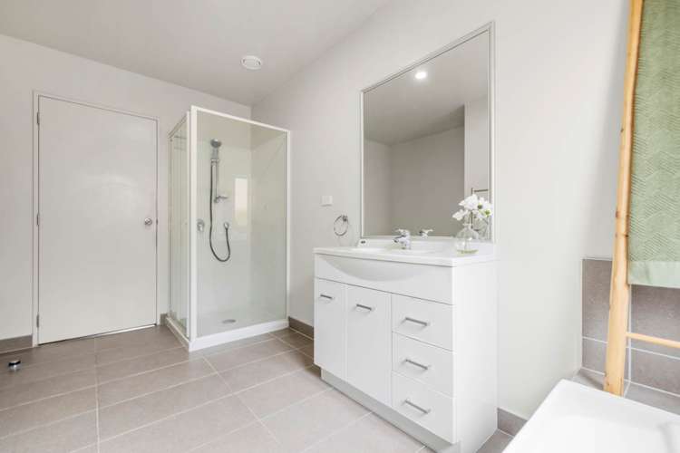 64 Popokatea Drive Takanini_10