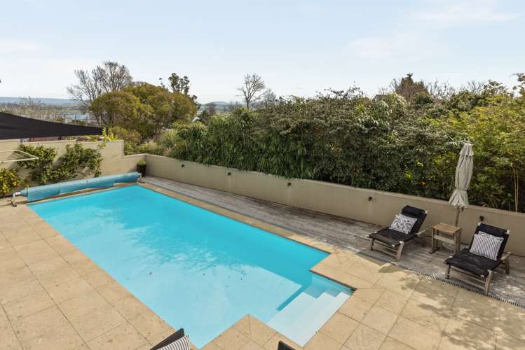 9 Cobden Road Bluff Hill_19