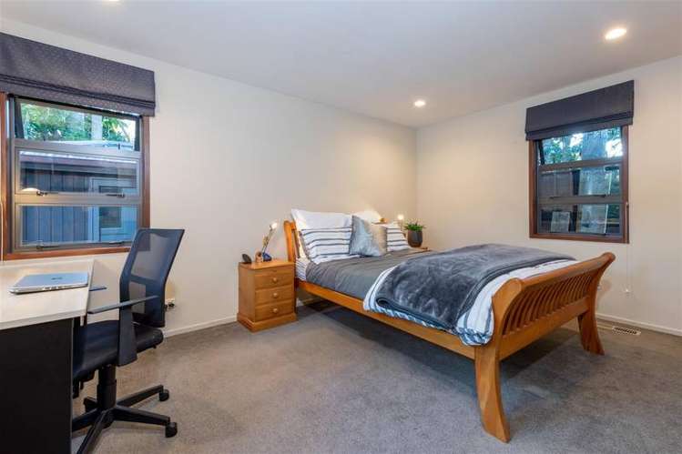 10 Westbourne Road Murrays Bay_12