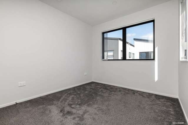 6 Roku Place Papakura_2