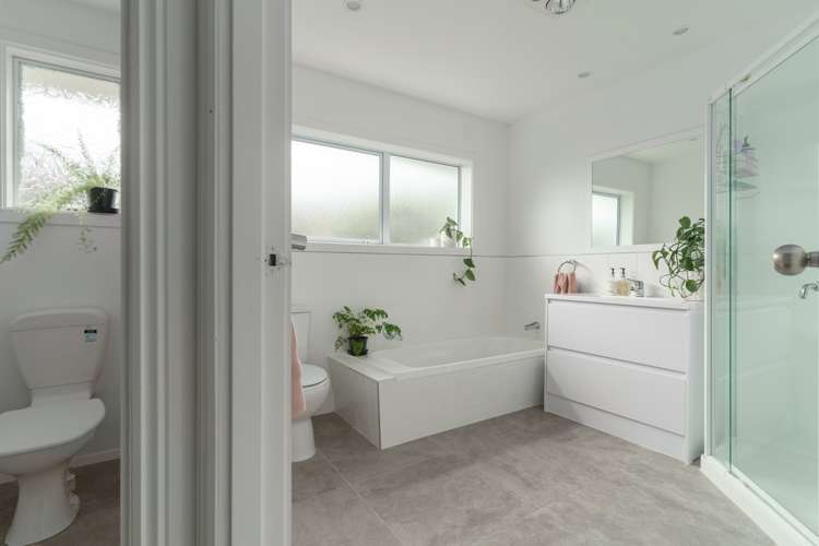 107 Lowry Avenue Redwood_7