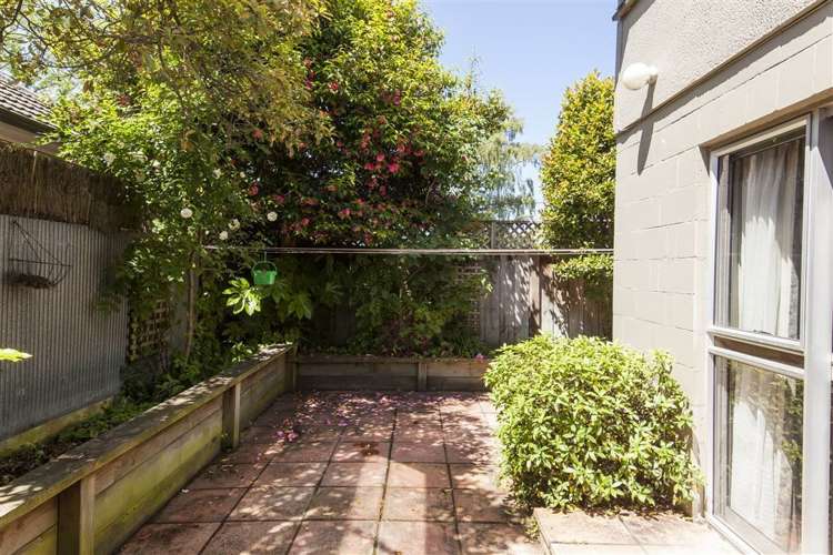 2/33 Pavitt Street Richmond_9