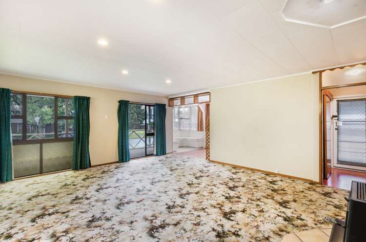 114 Te Rangitautahanga Road Turangi_10