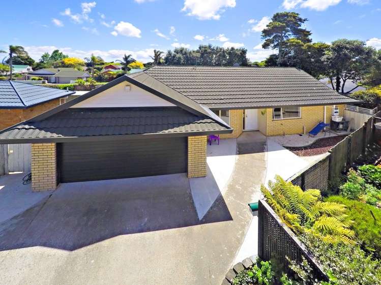 1/8 Nakhle Place Manurewa_5