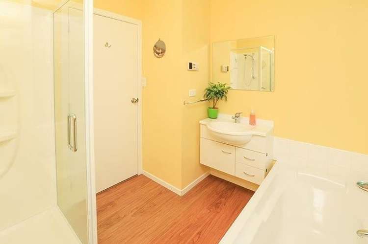 110a Lewis Street Glenview_12